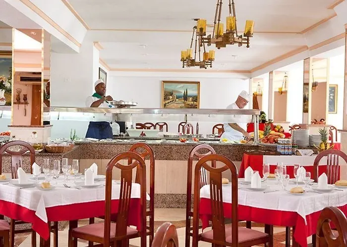 Bluesea Don Jaime فندق 3*